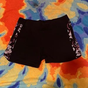 Floral shorts with pocket